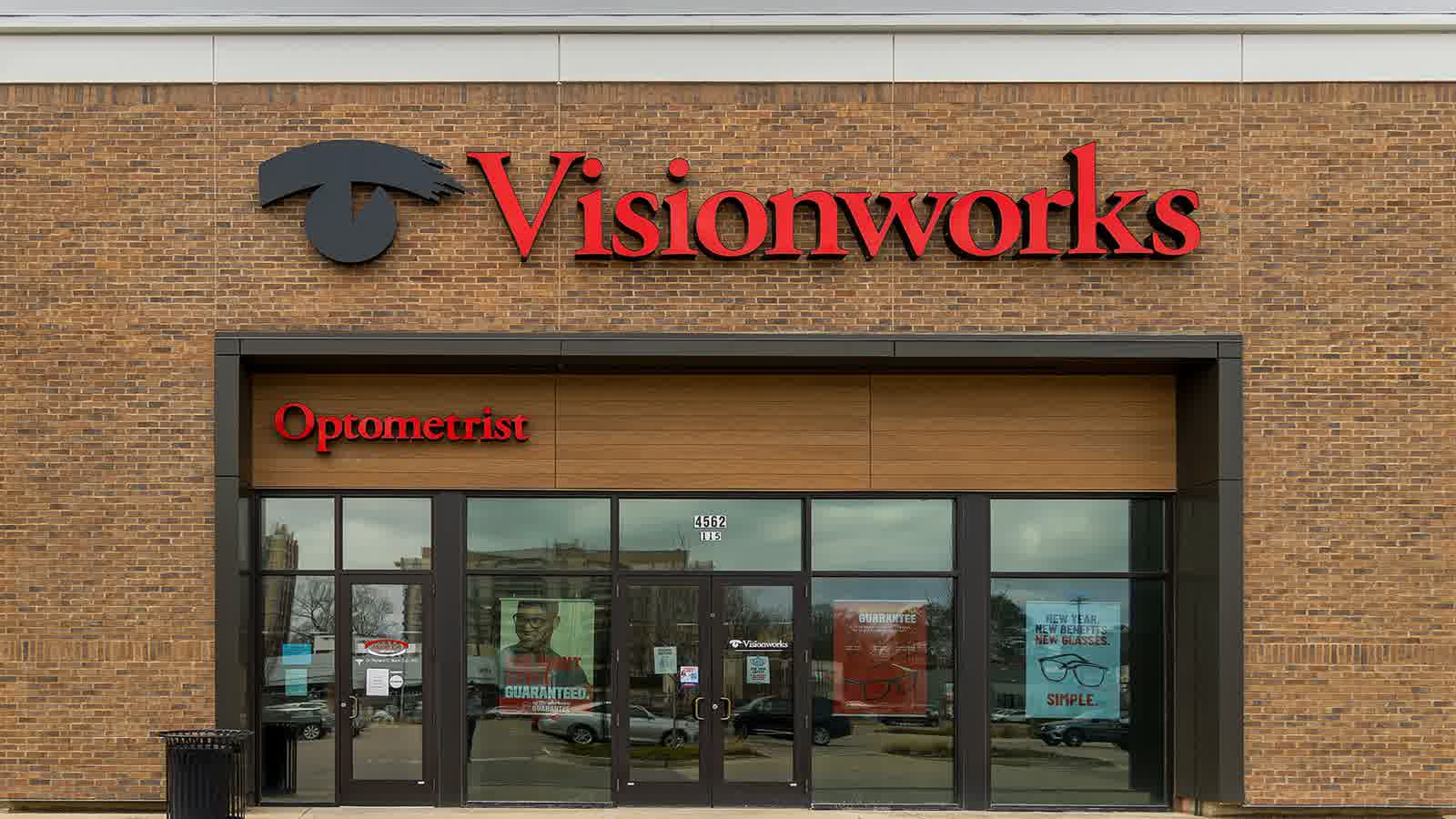 Master Eye Associates Poplar Commons office